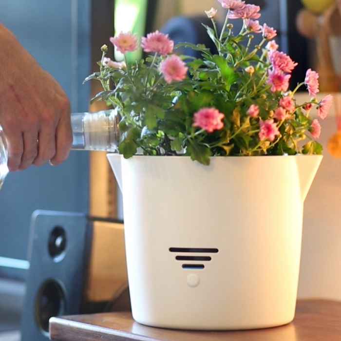 Саксия с кашпа HydroPot WiFi-aXeQ4.jpeg