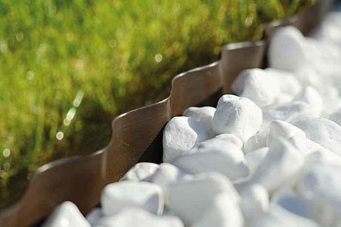 Ограничителна лента за трева - кафява 20см.х9м.к-fqssb.jpeg