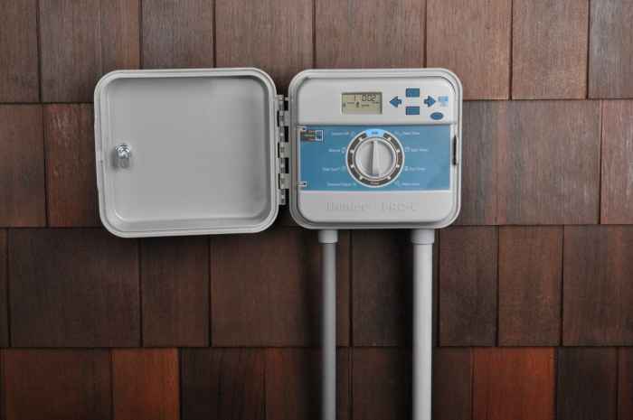 Модулен програматор  HUNTER PRO-C® 4 станции-vZd3N.jpeg